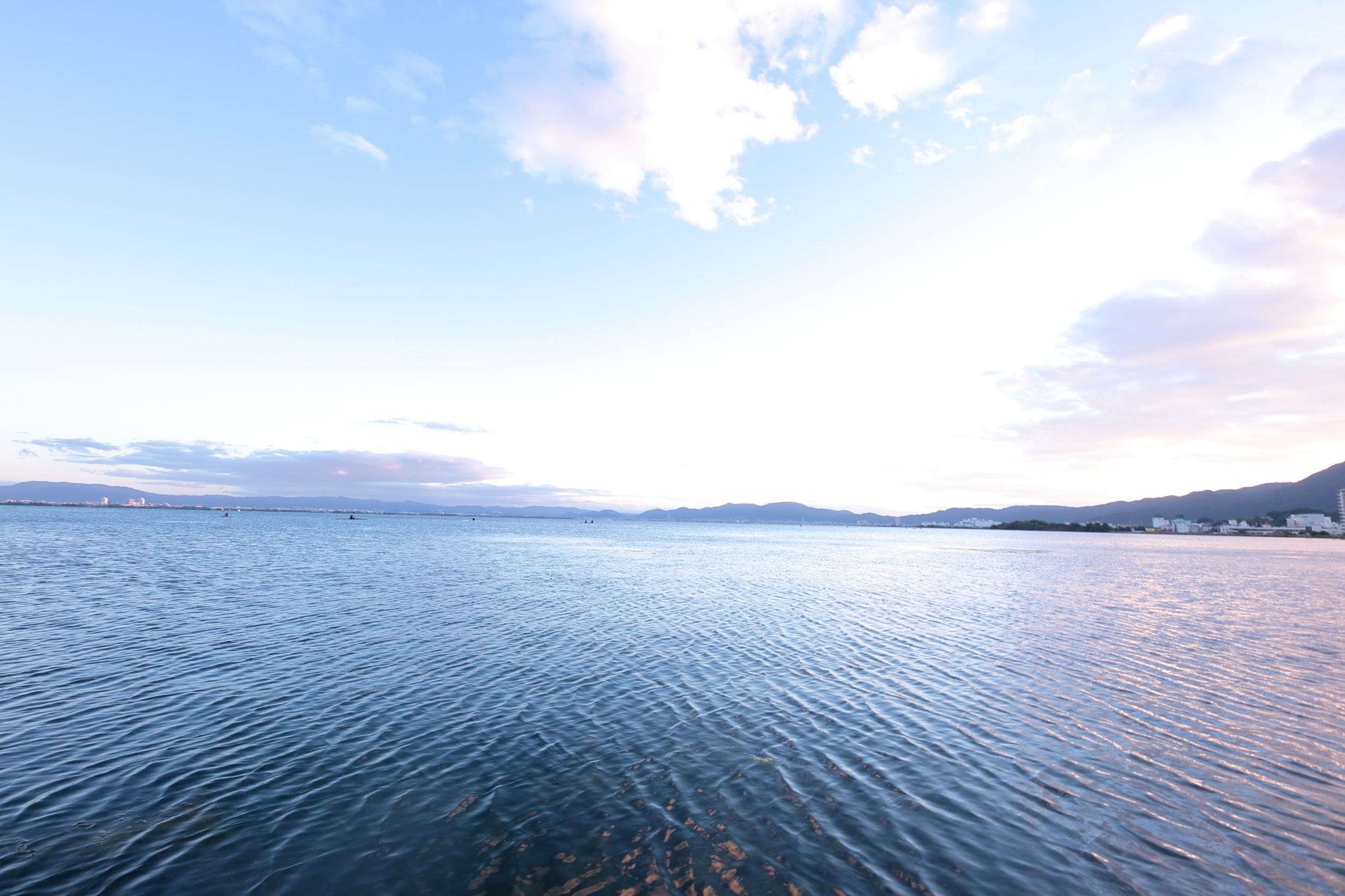 本社から見る琵琶湖
